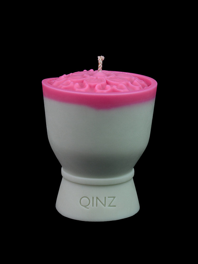 Bouquet-WaxPlay-ScentedCandle_blackbg