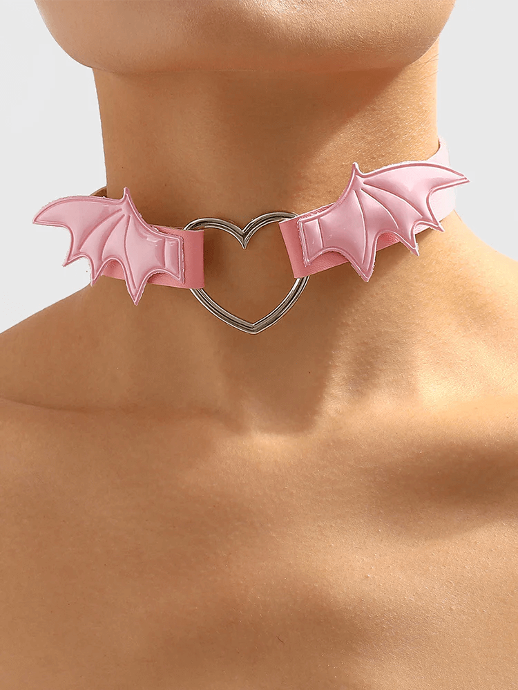 Geometric-HeartShape-Choker-PK_wearingFeature