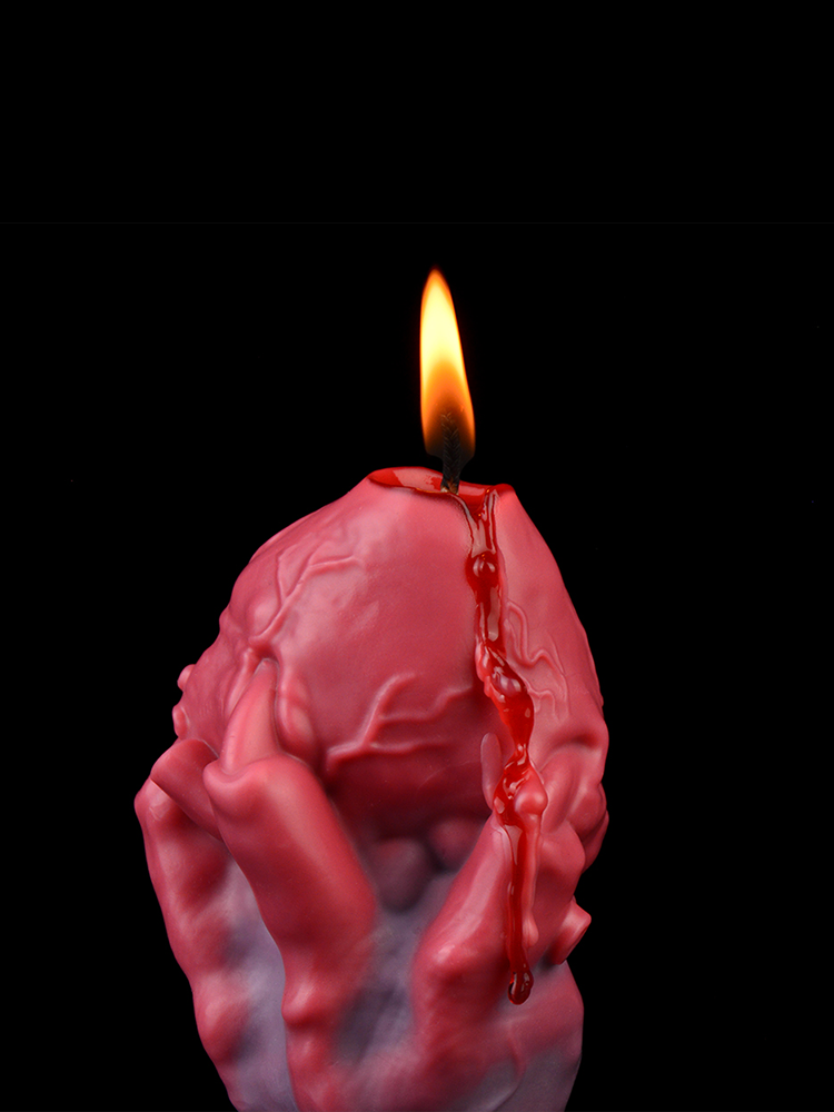 HeartShaped-WaxPlay-ScentedCandle_fire