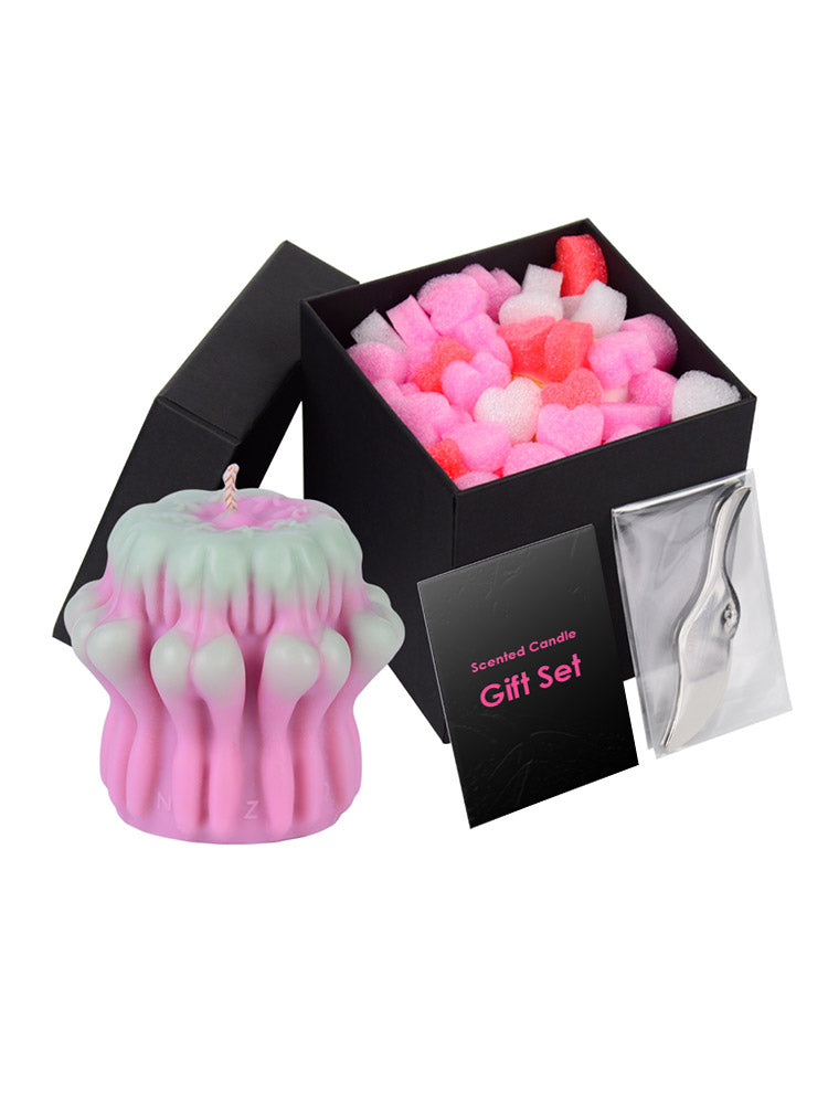 LegsButts-WaxPlay-ScentedCandle_giftbox1