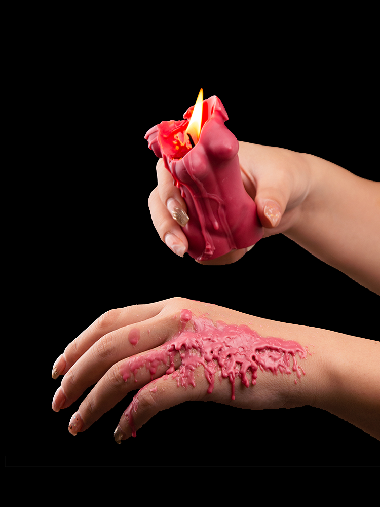 WomenTorso-WaxPlay-ScentedCandle_drip