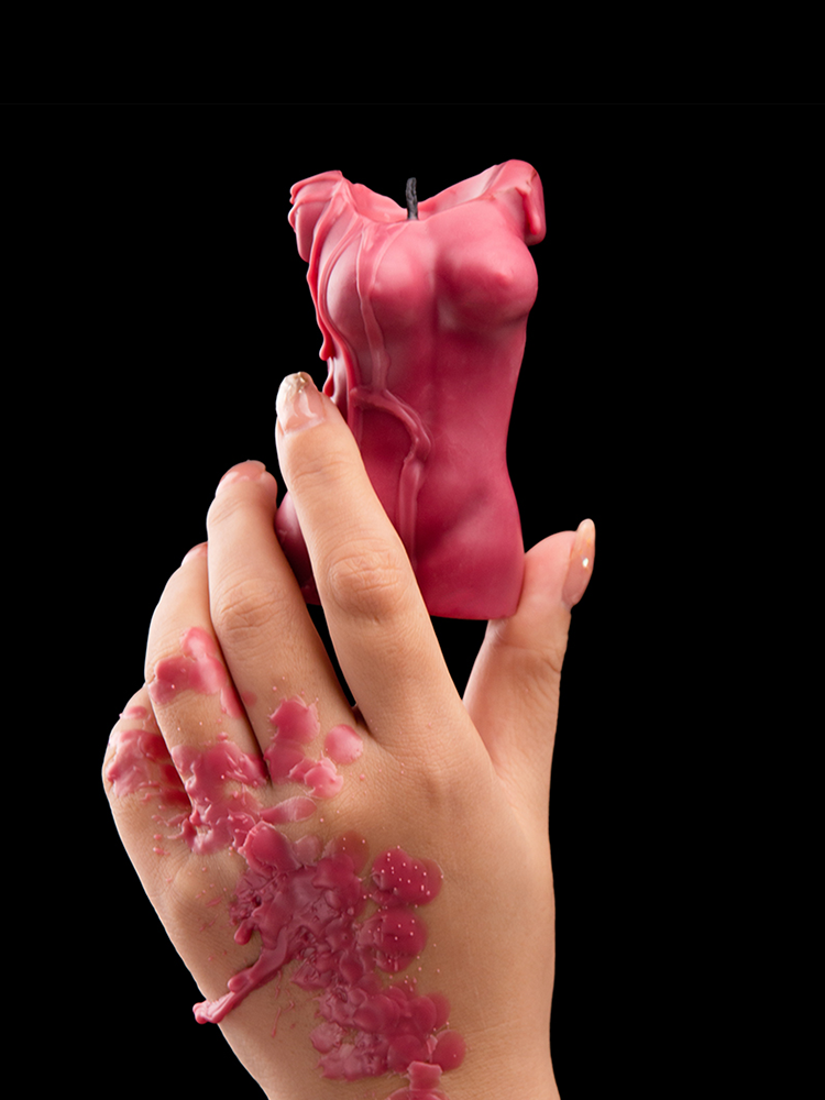 WomenTorso-WaxPlay-ScentedCandle_end